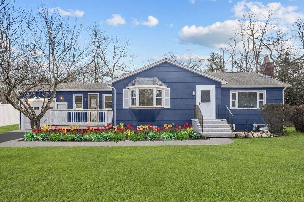 Property Photo:  90 Oakland St  MA 02053 