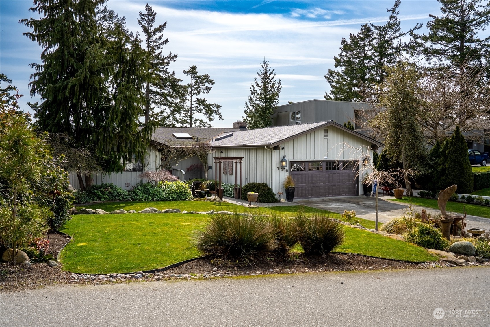 Property Photo:  739 Tillamuk Drive  WA 98257 