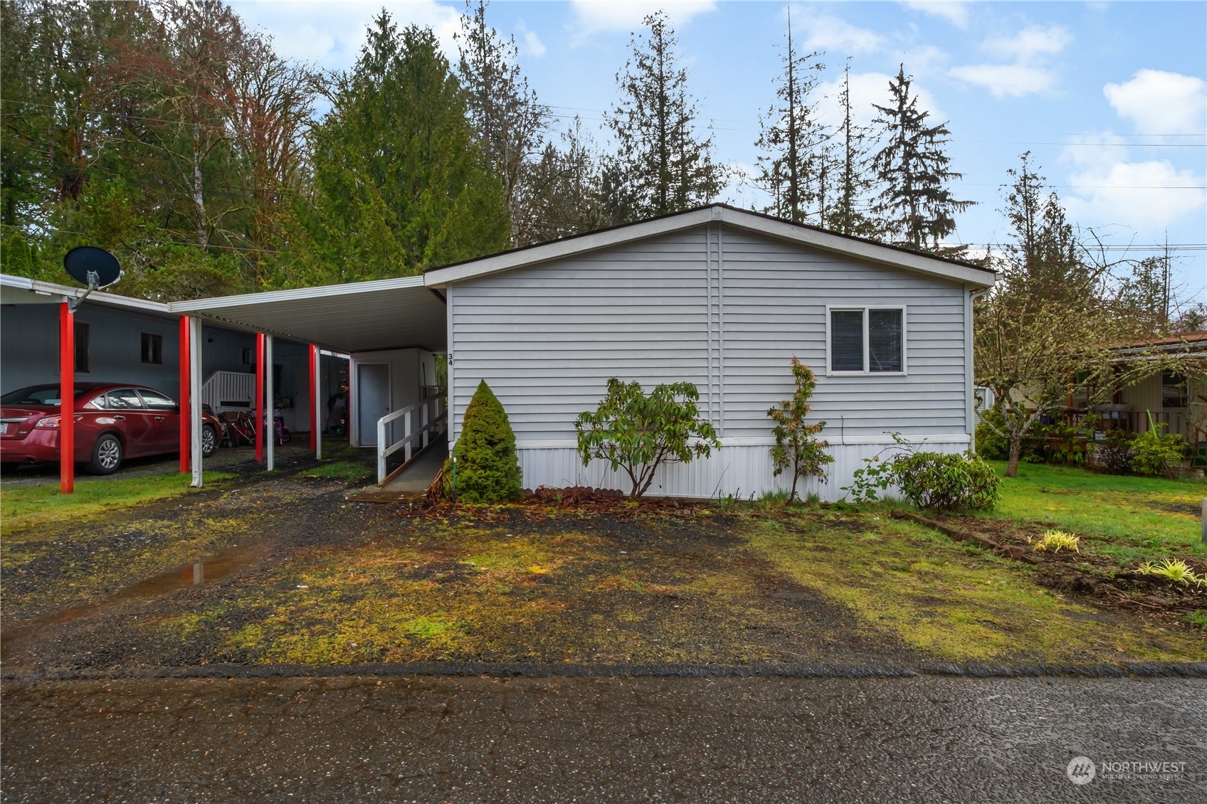 Property Photo:  20 NE Roessel Road 34  WA 98528 