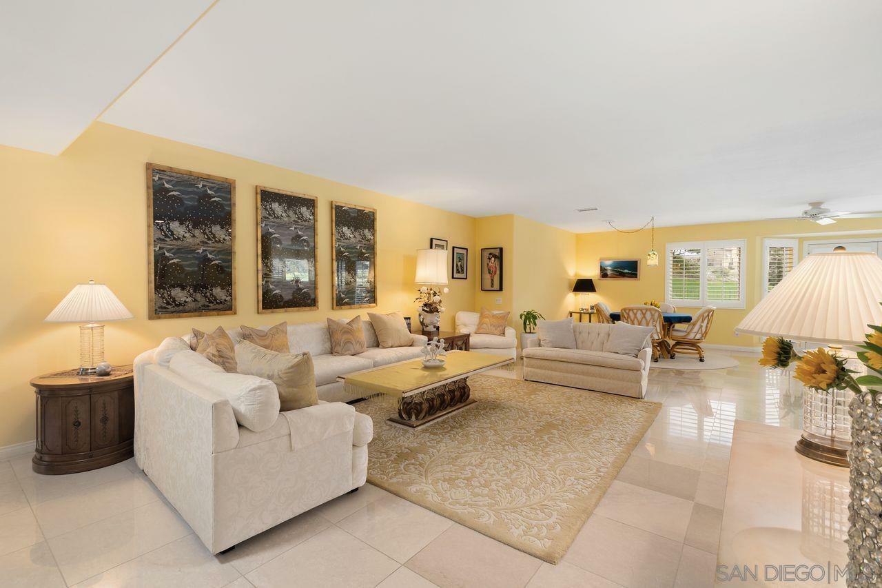 Property Photo: 12372 Grandee Ct CA 92128