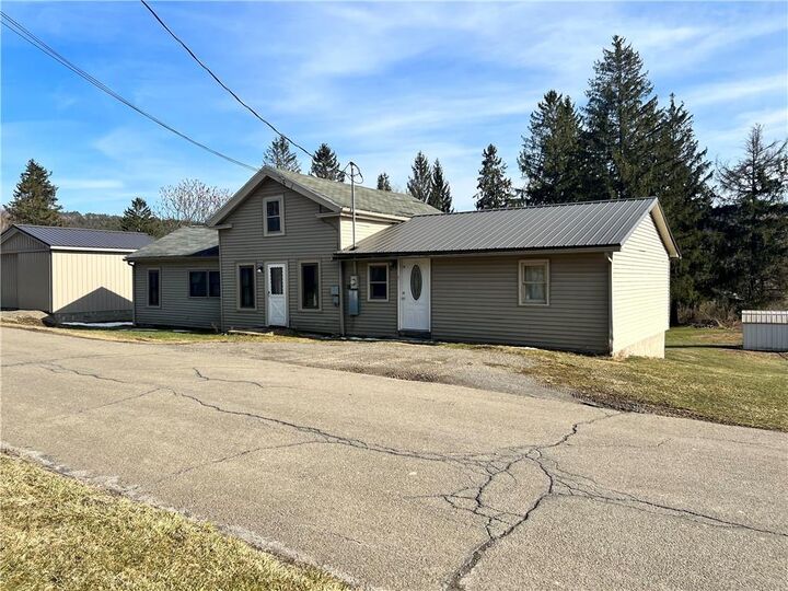 8 Baker Street  Andover NY 14806 photo