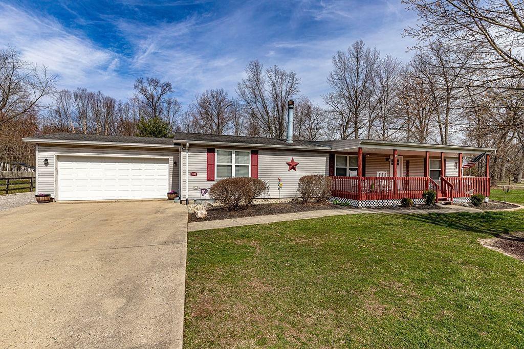 Property Photo: 1829 Parker Rd OH 45150