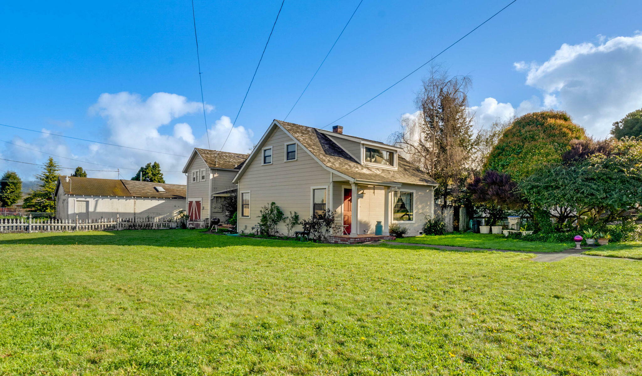 Property Photo:  3419 Trinity Street  CA 95540 