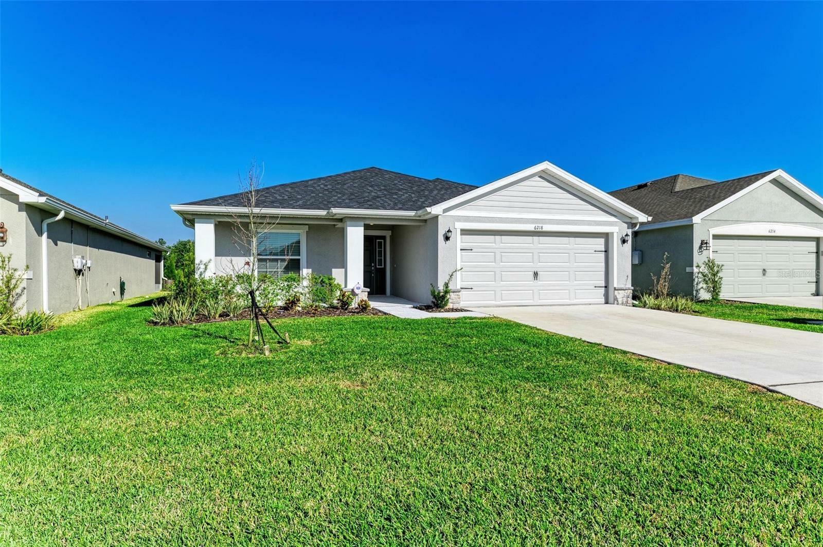 Property Photo: 6218 165th Drive E FL 34219