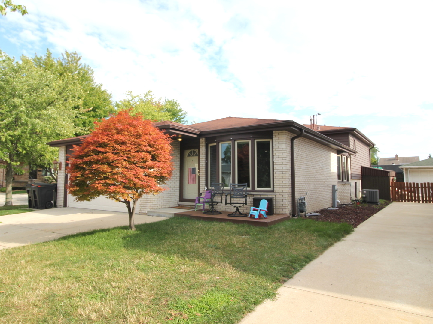 Property Photo:  3901 W 102nd Place  IL 60655 