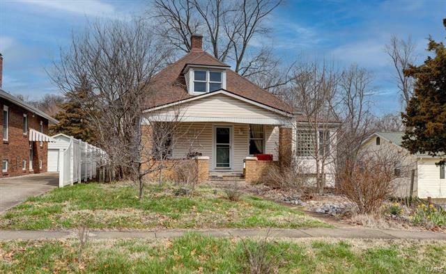 Property Photo: 1107 Powell Avenue IL 62234