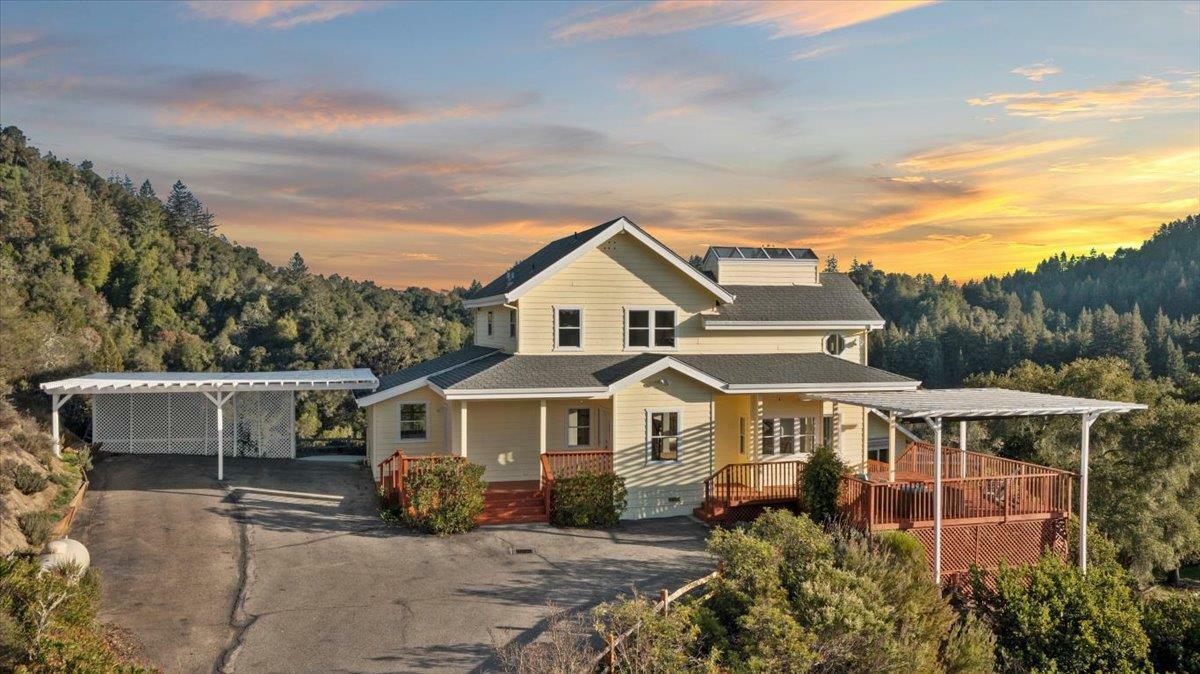 Property Photo:  400 Eagle Road  CA 95066 