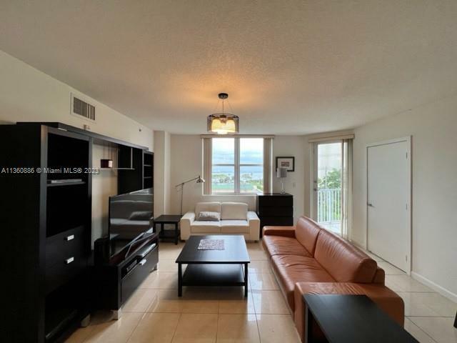 Property Photo:  1555 N Treasure Dr 404  FL 33141 