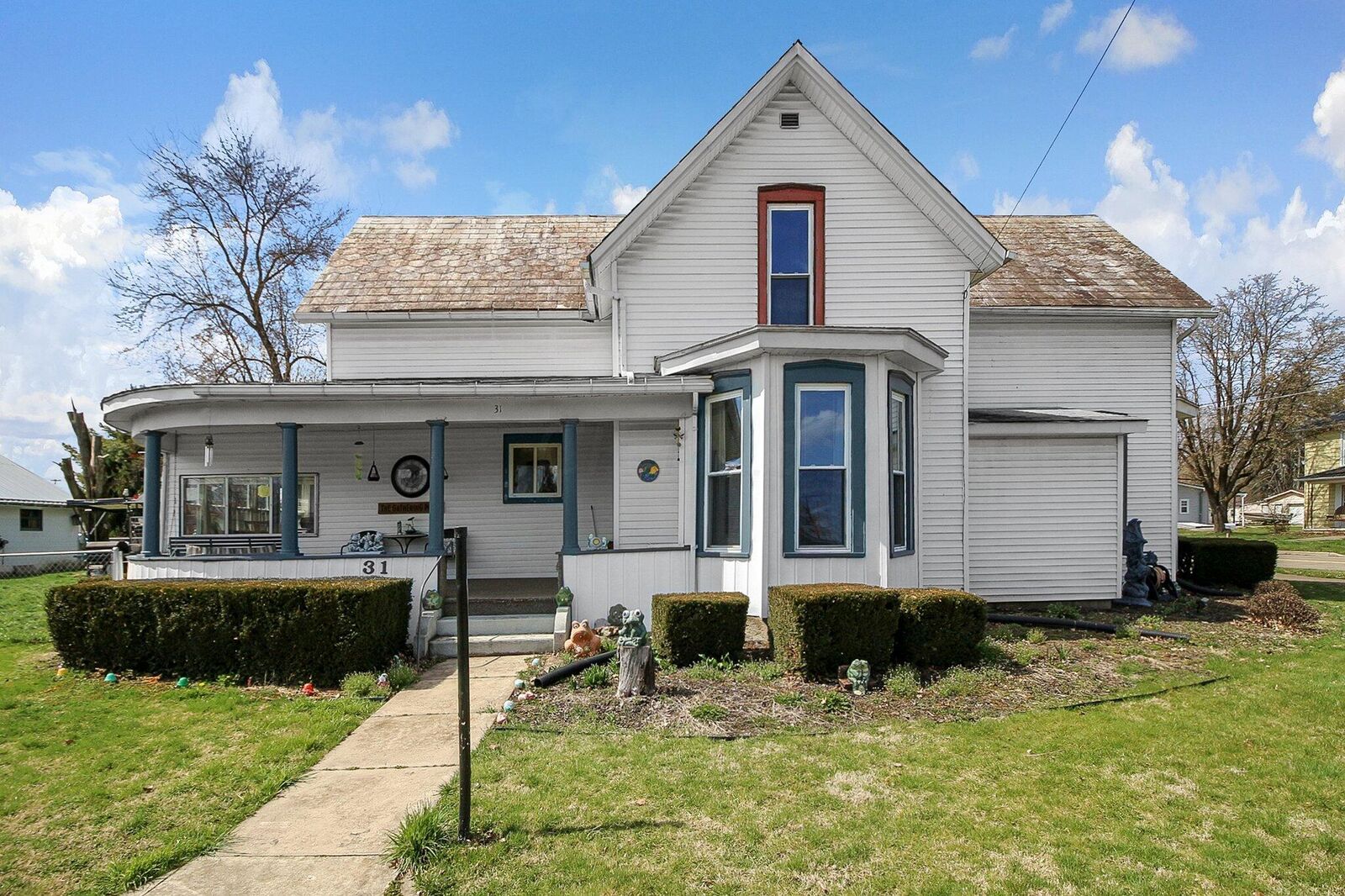 Property Photo: 31 N Basin Street OH 43822
