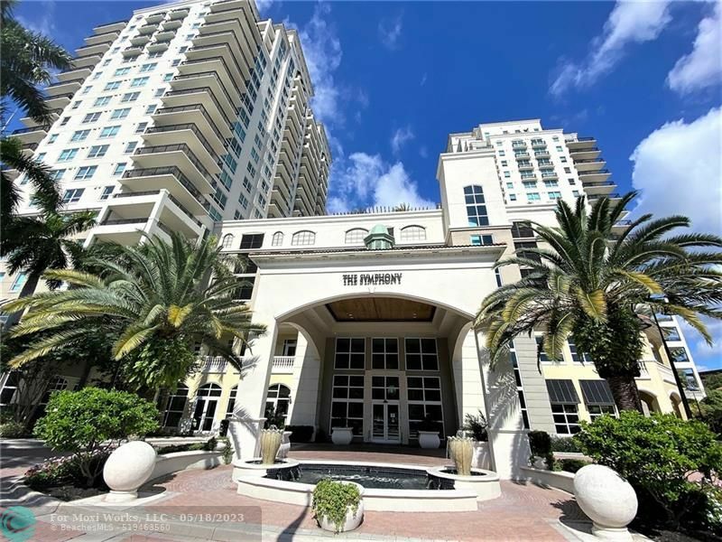 Property Photo: 610 W Las Olas Blvd 1815N FL 33312