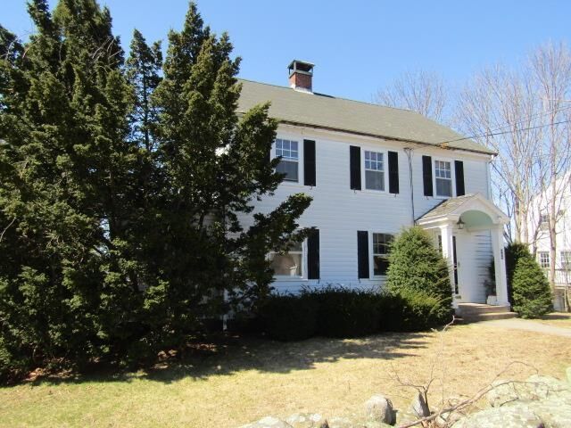 Property Photo:  864 Woodbury Avenue  NH 03801 