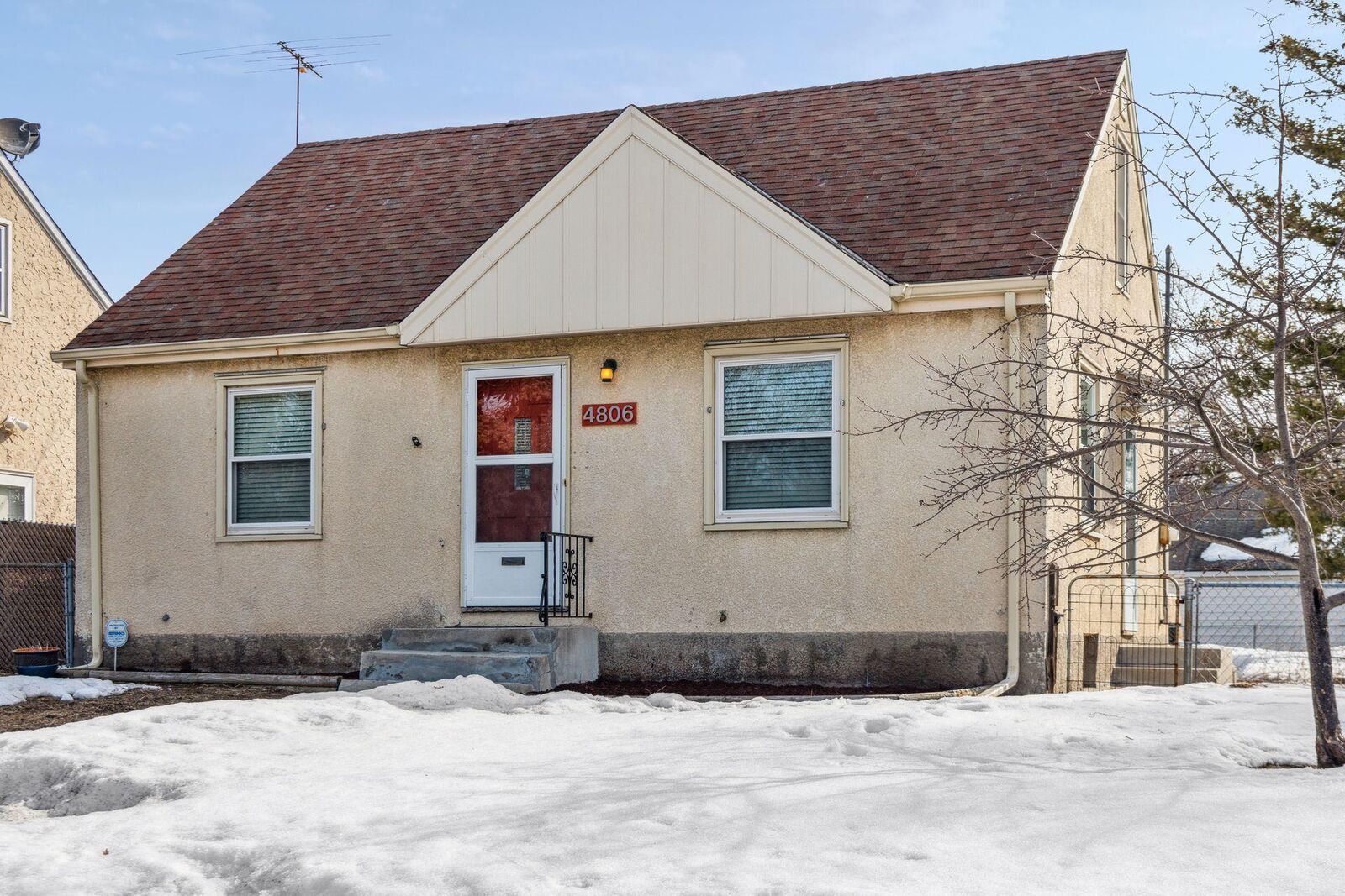 Property Photo:  4806 Fremont Avenue N  MN 55430 