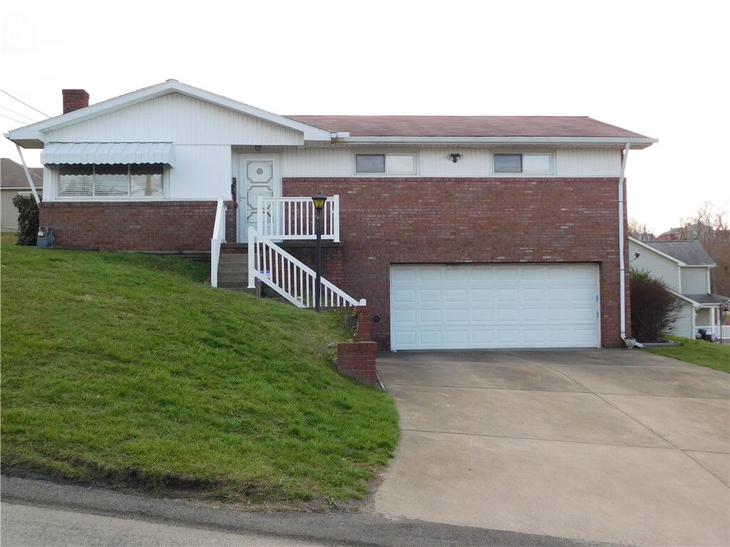 Property Photo: 192 Bailey Avenue PA 15401