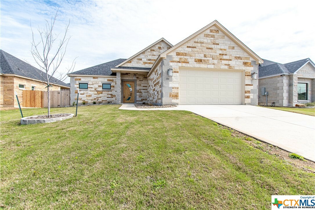 Property Photo:  140 Greg Lane  TX 76537 