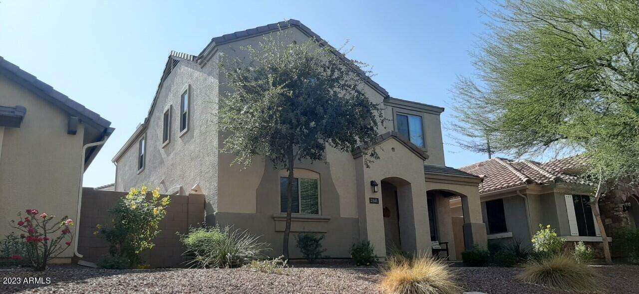 Property Photo:  2541 S Penrose Drive  AZ 85295 