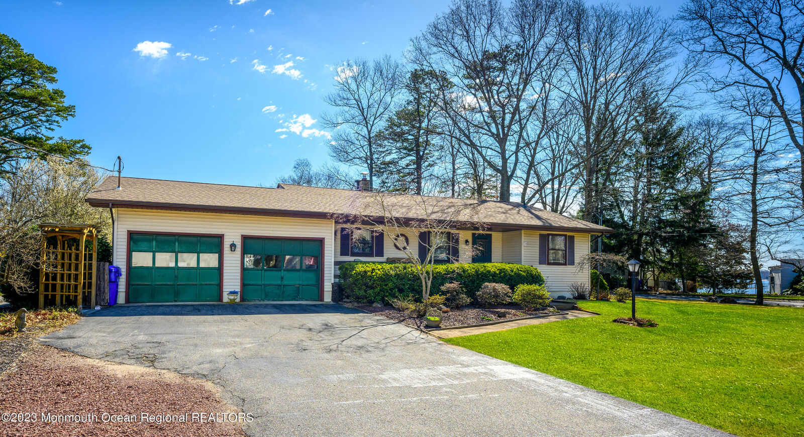 Property Photo:  29 Fairview Avenue  NJ 08724 