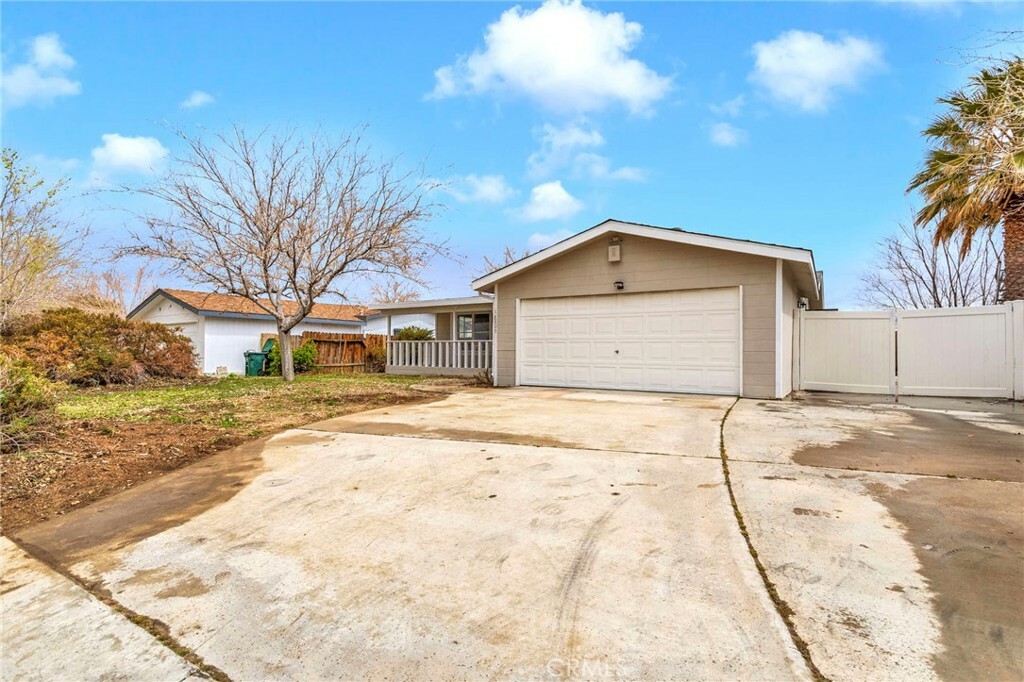 Property Photo: 18809 Arbor Court CA 92301