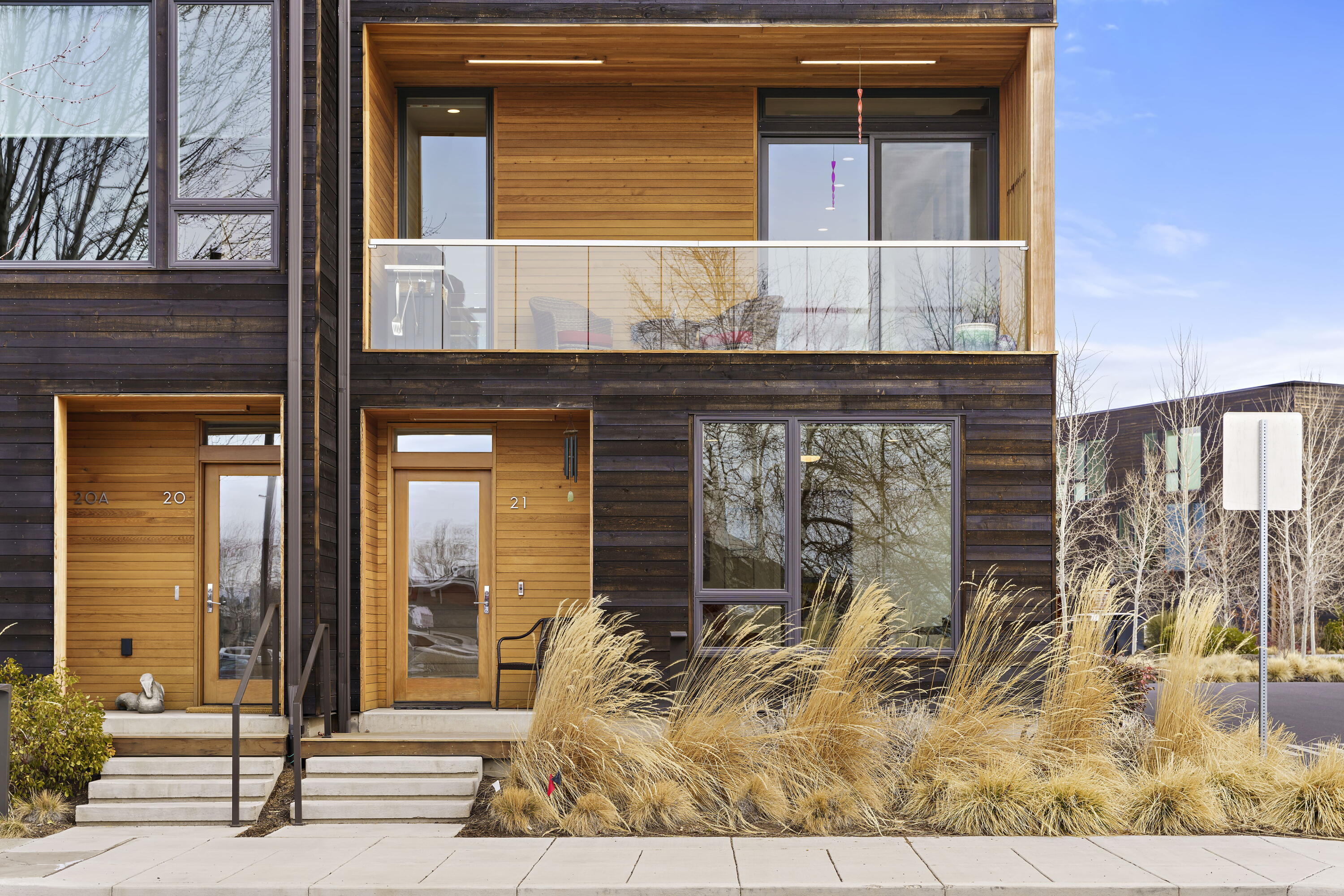 Property Photo:  55 SW Wall Street 21  OR 97702 