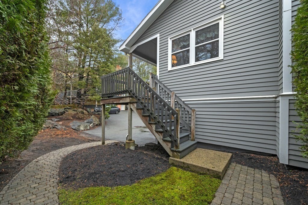 Property Photo:  9 Majestic Way 9  MA 01970 