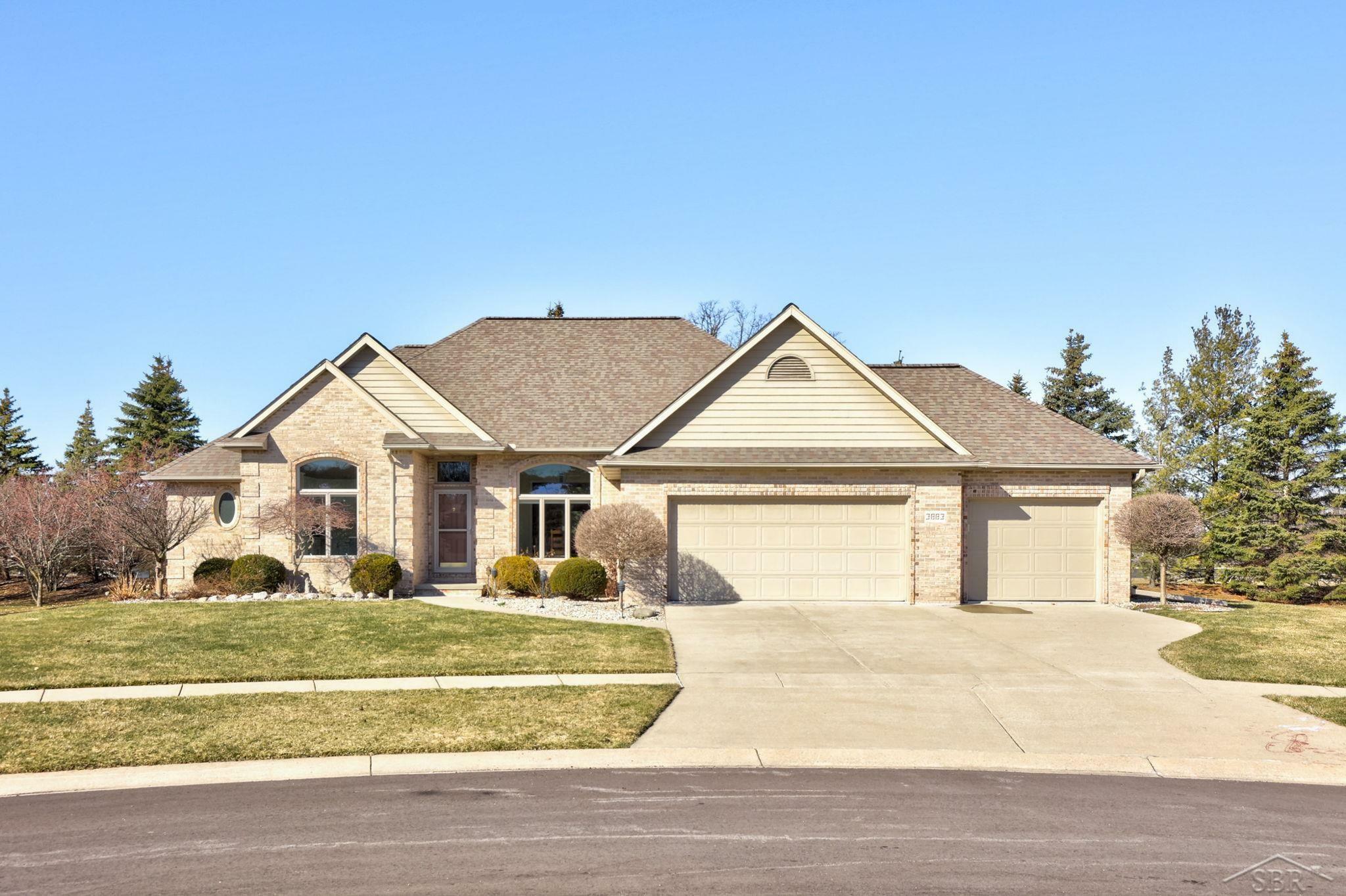 Property Photo:  3883 Prairie Creek Lane  MI 48603 