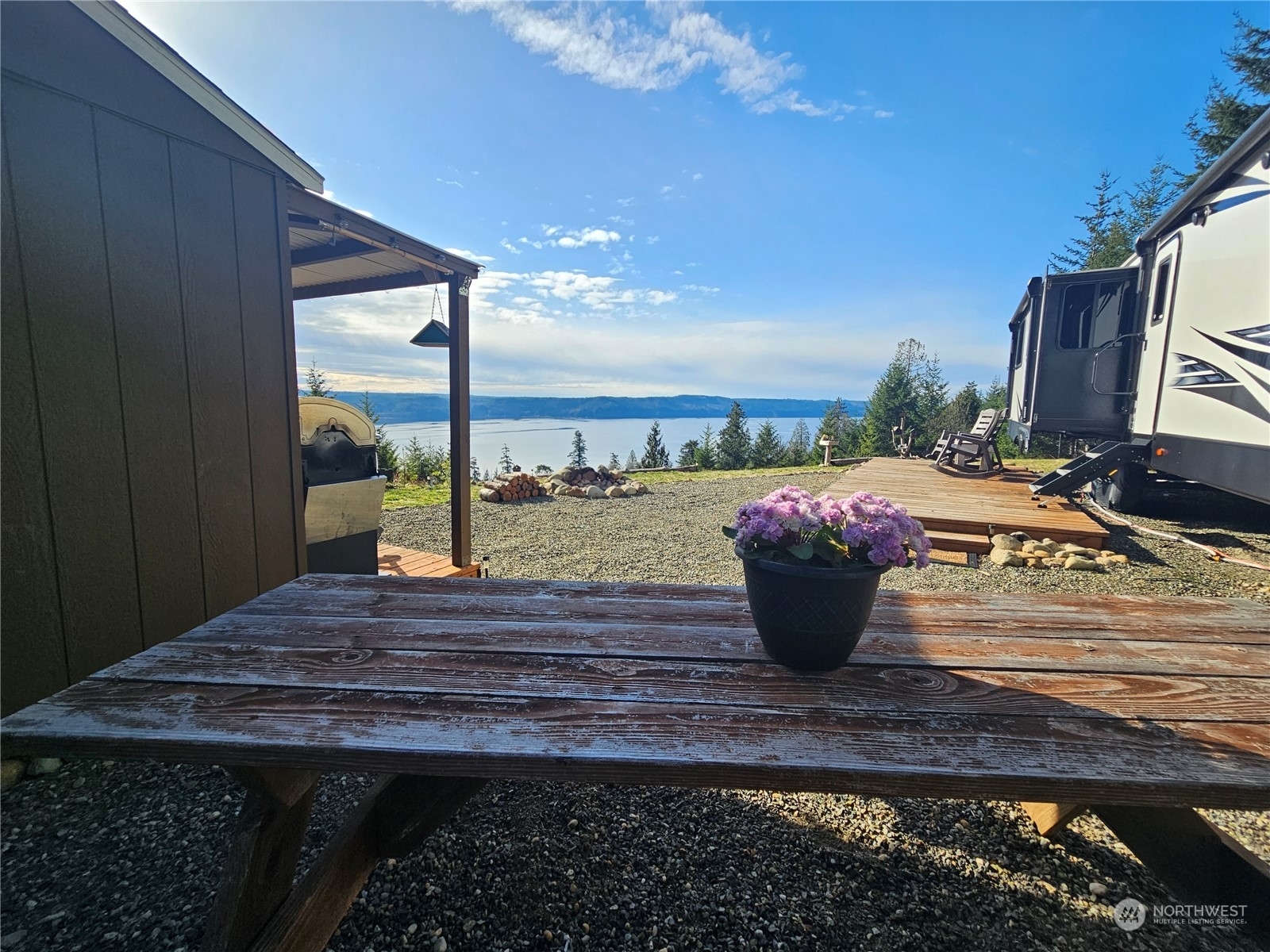 Property Photo: 407 N Rustic Ridge Drive WA 98555
