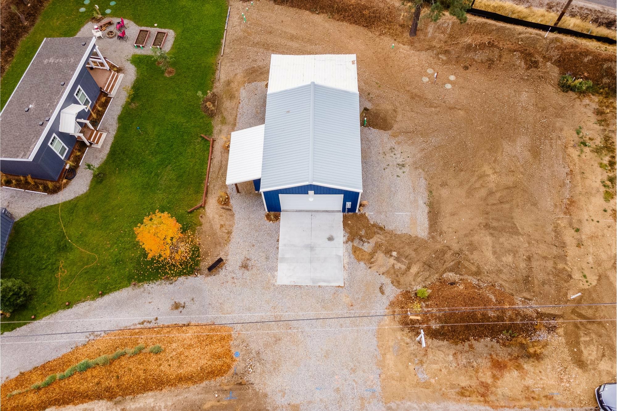 Property Photo: 4015 Colville Rd WA 99148
