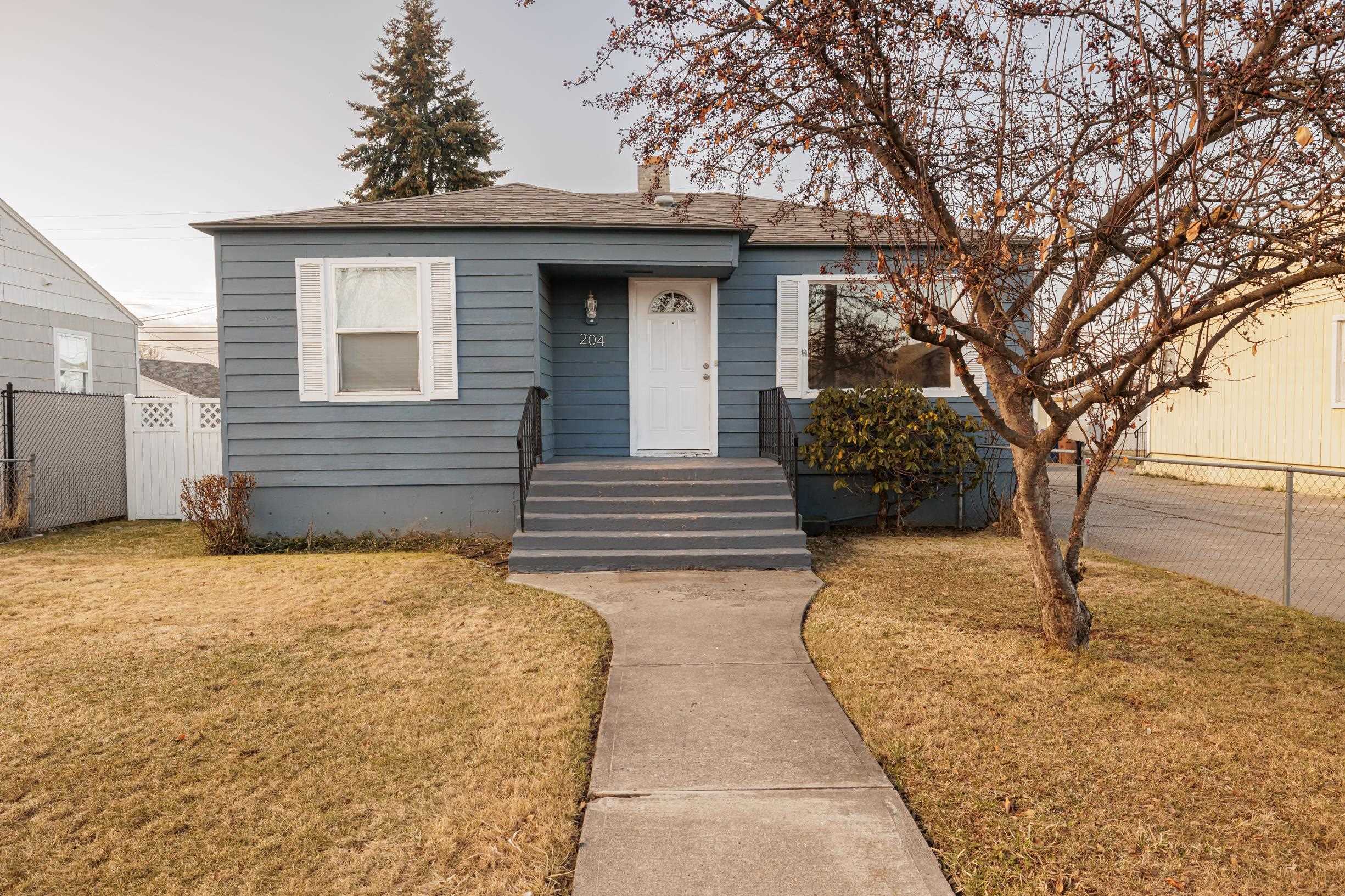 Property Photo: 204 E Princeton Ave WA 99207