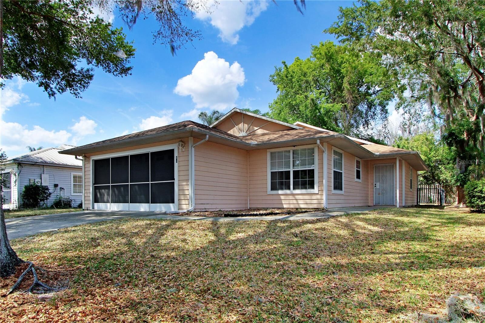 Property Photo:  10 Ginger Circle  FL 34748 