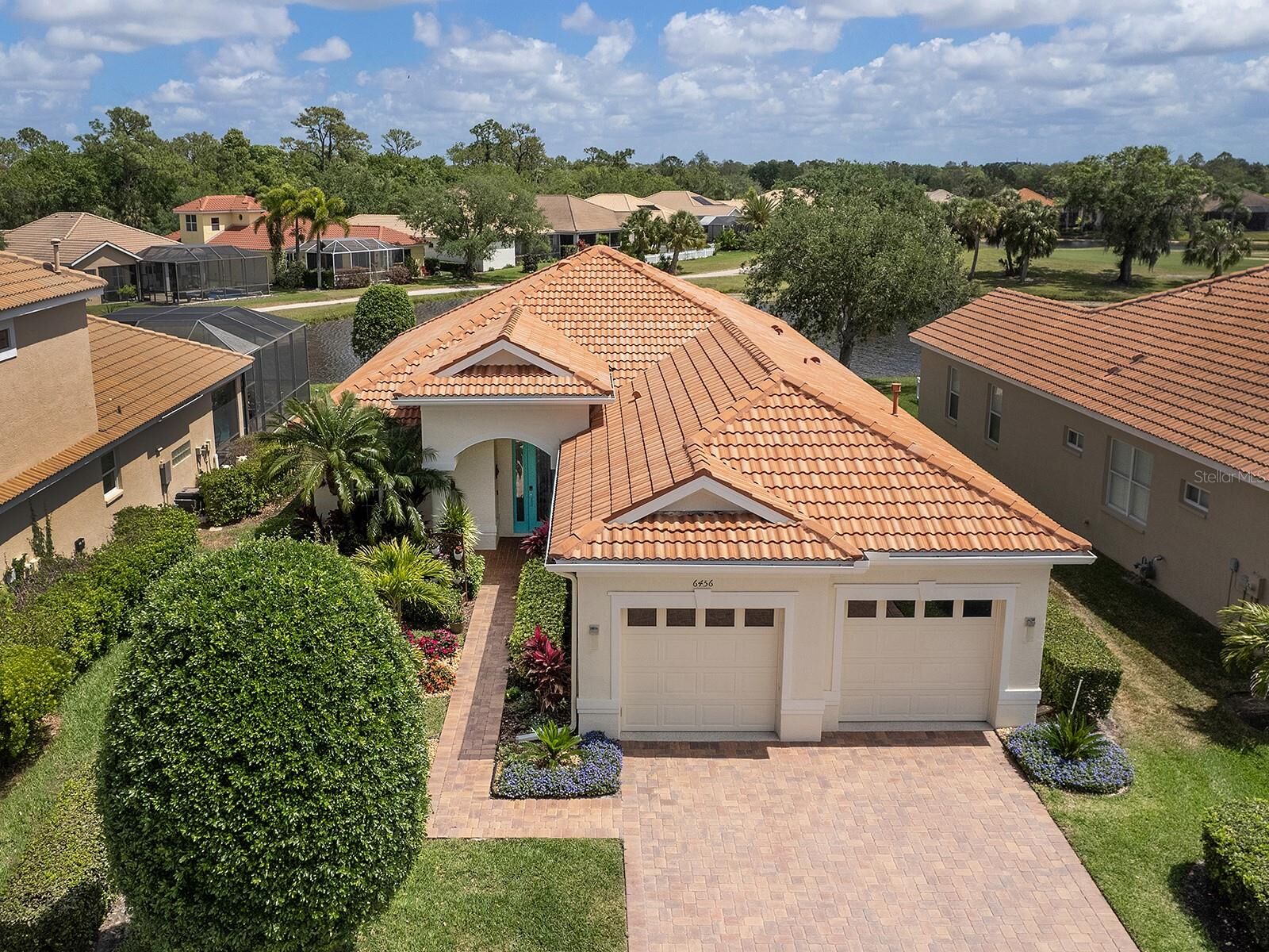 Property Photo:  6456 Rookery Circle  FL 34203 