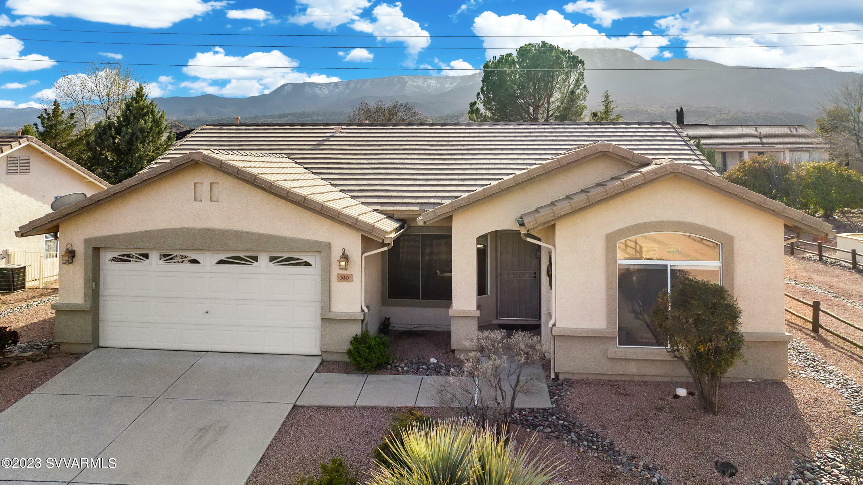 Property Photo:  330 S Wild Horse Way  AZ 86326 