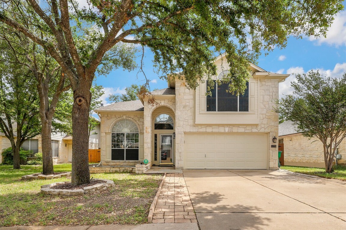 Property Photo:  15709 Ecorio Drive  TX 78728 