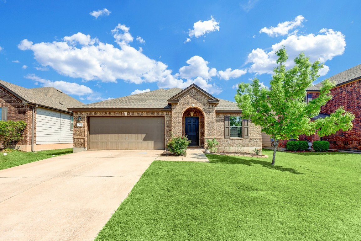 Property Photo:  13605 Ulysses S Grant Street  TX 78653 