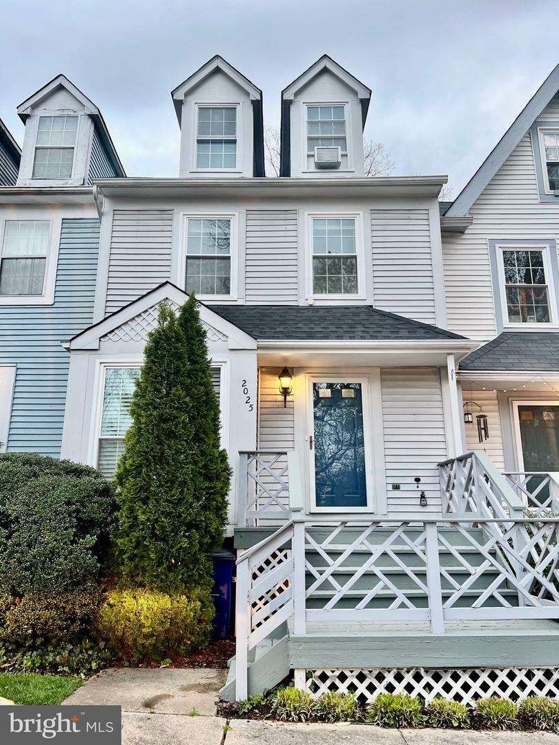 Property Photo:  2025 Lyttonsville Road  MD 20910 
