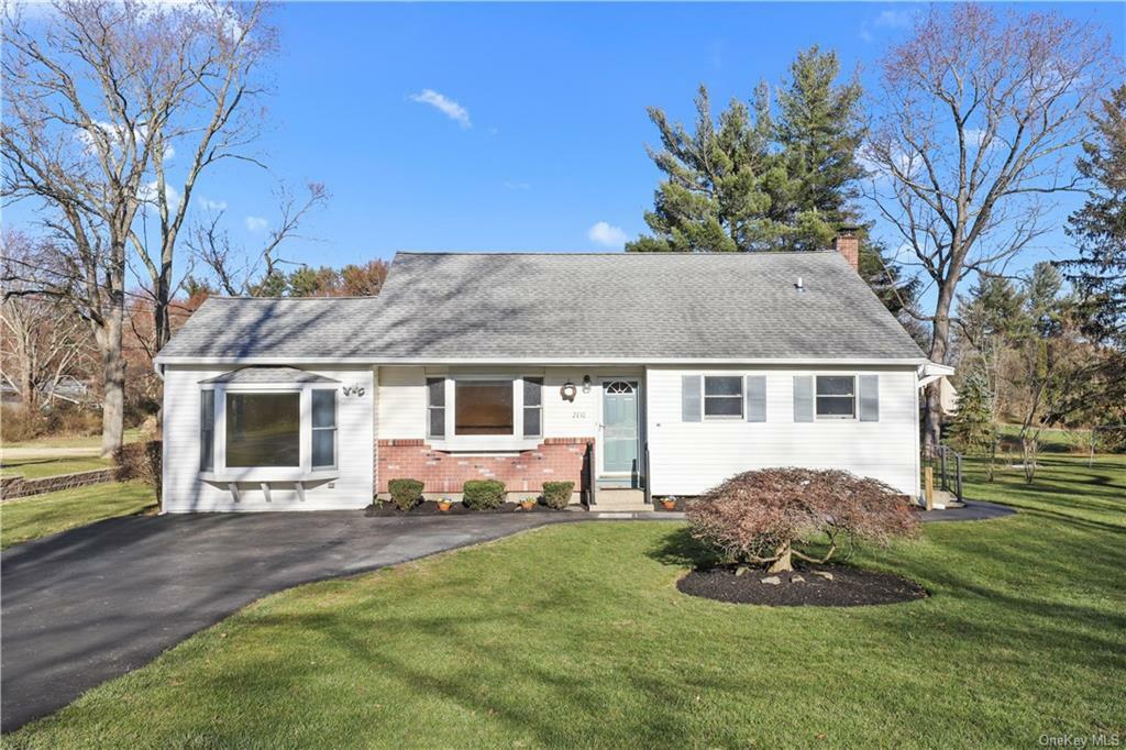 Property Photo: 2810 Hedge Street NY 10598