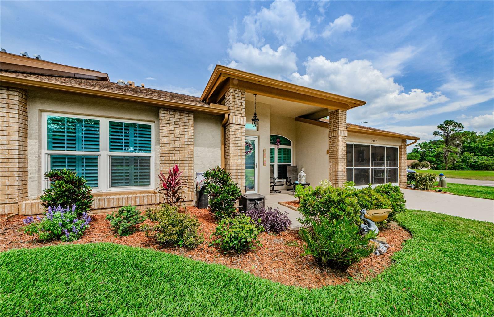 Property Photo:  9809 Brookdale Drive  FL 34655 