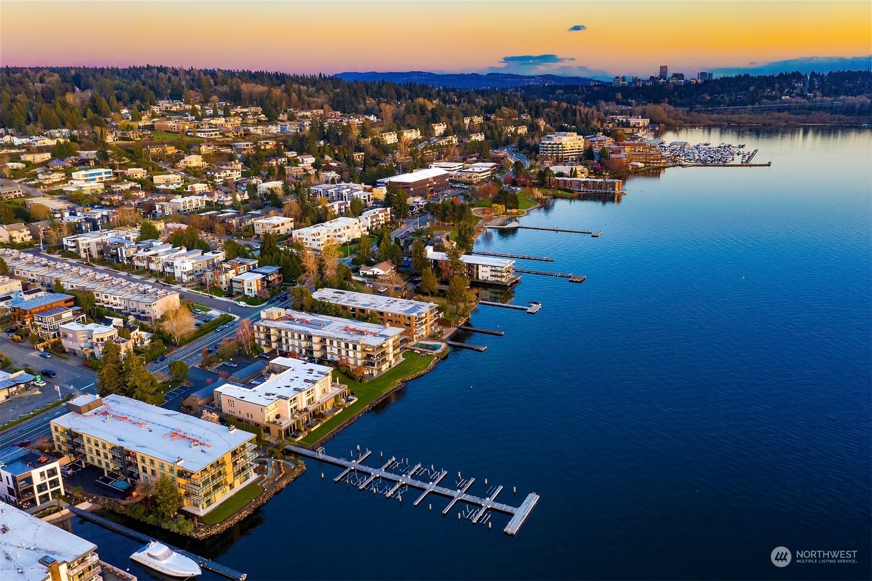 Property Photo:  6333 Lake Washington Boulevard NE 204  WA 98033 