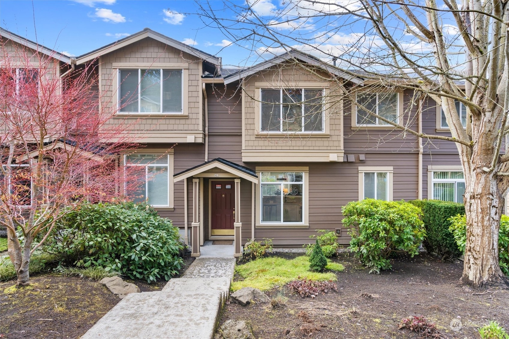 MLS#2047190: 23300 SE Black Nugget Road N2, Issaquah, WA 98029