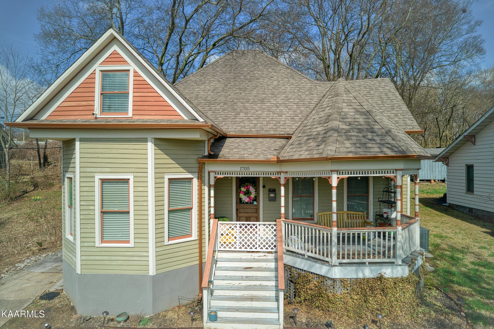 Property Photo:  1705 E Glenwood Ave  TN 37917 