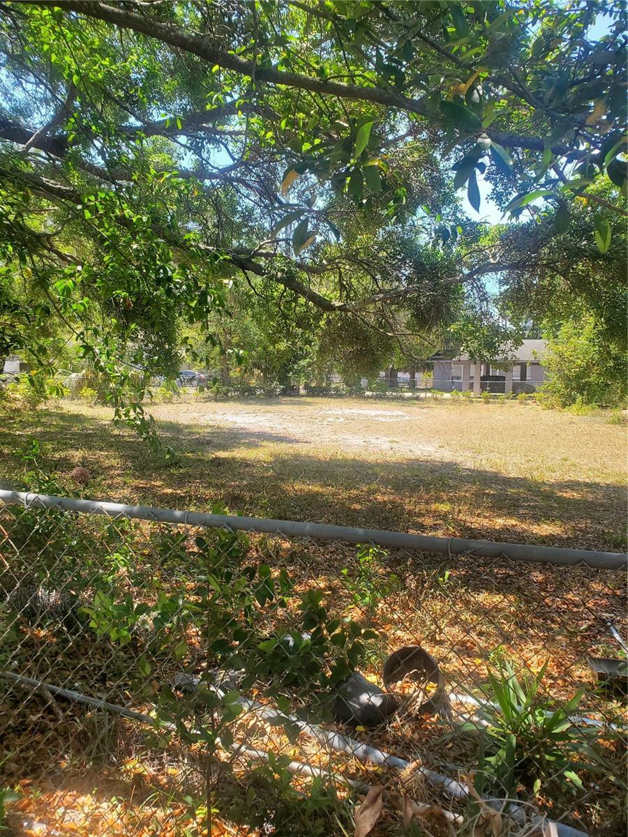 Property Photo: 620 36th Street W FL 34205