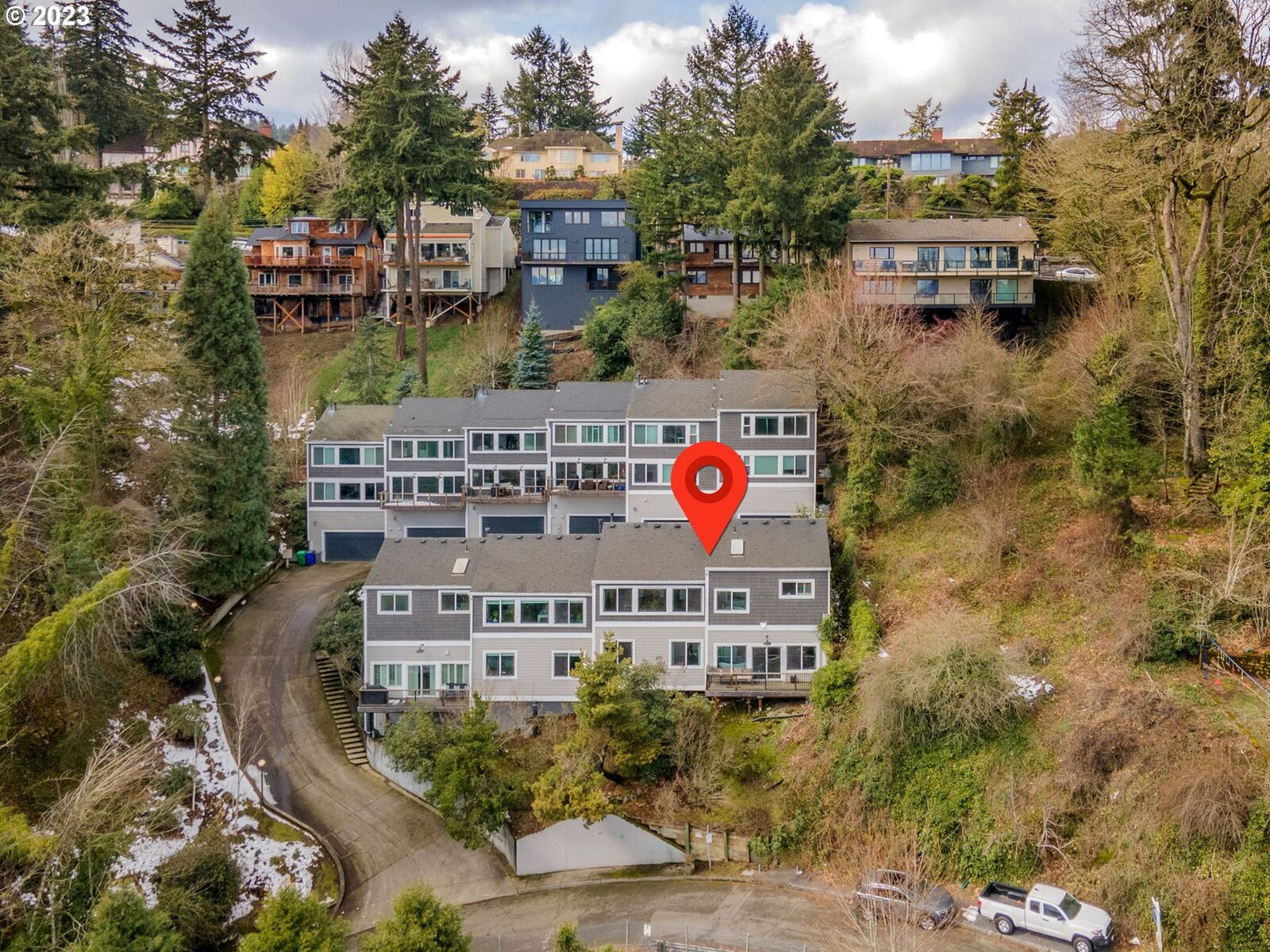 Property Photo:  1920 SW Mill Street Ter  OR 97201 