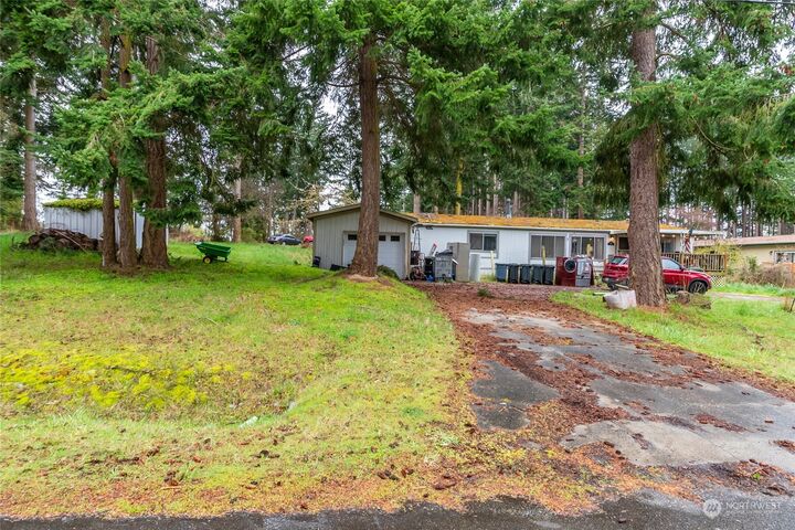 Property Photo:  1031 Sidney Street  WA 98277 