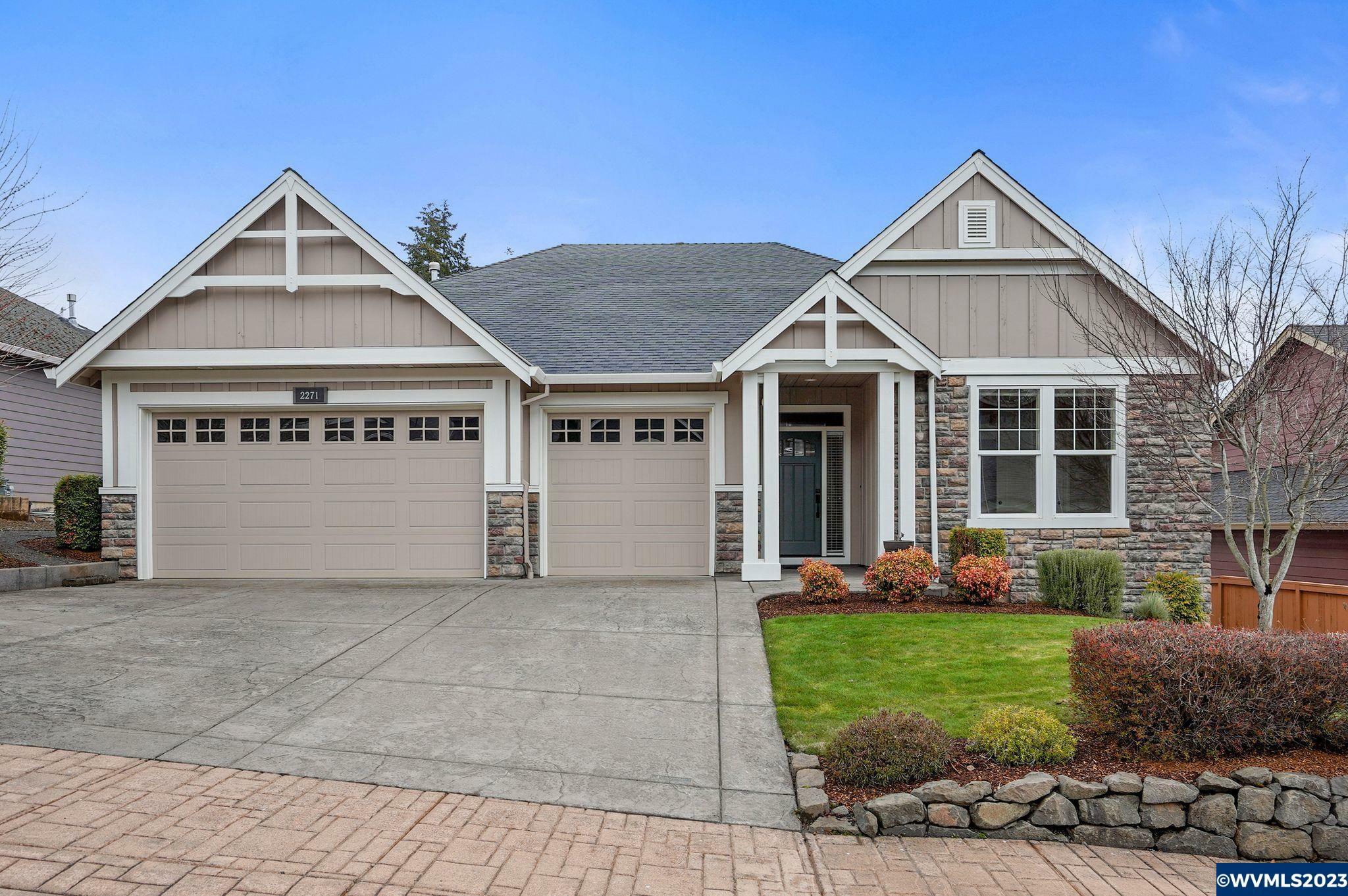 Property Photo: 2271 Tuscana Av S OR 97306