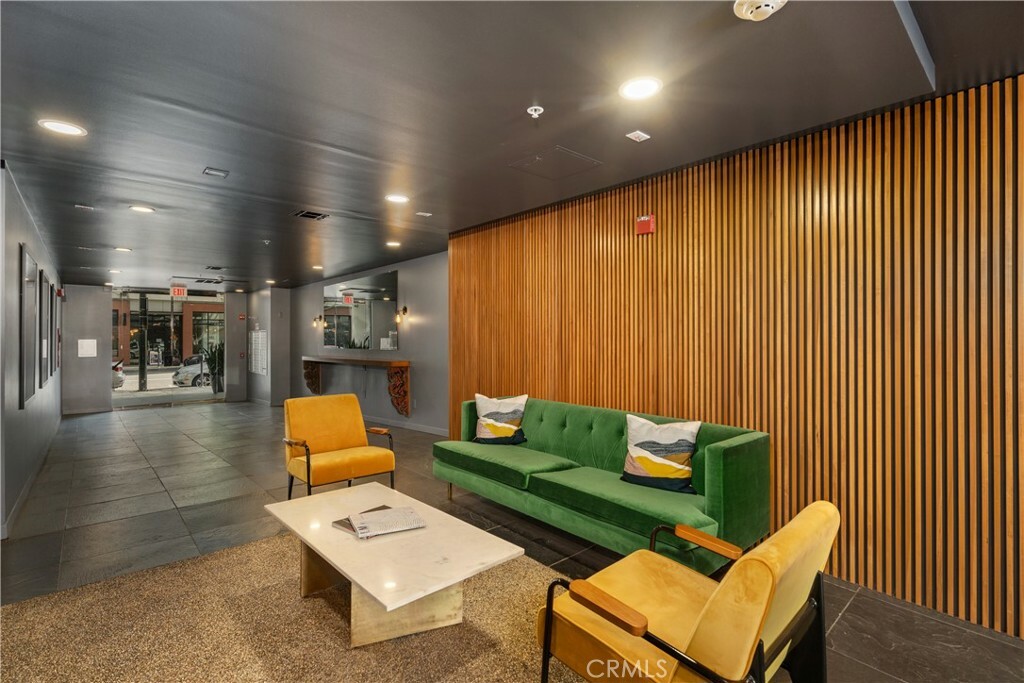 Property Photo: 159 W Green Street 202A CA 91105