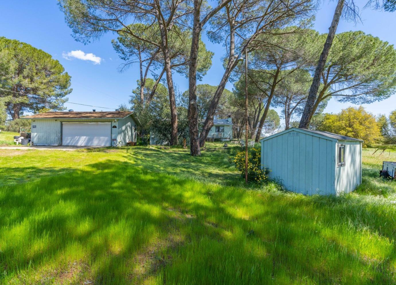 3382 Davis Drive  Burson CA 95225 photo