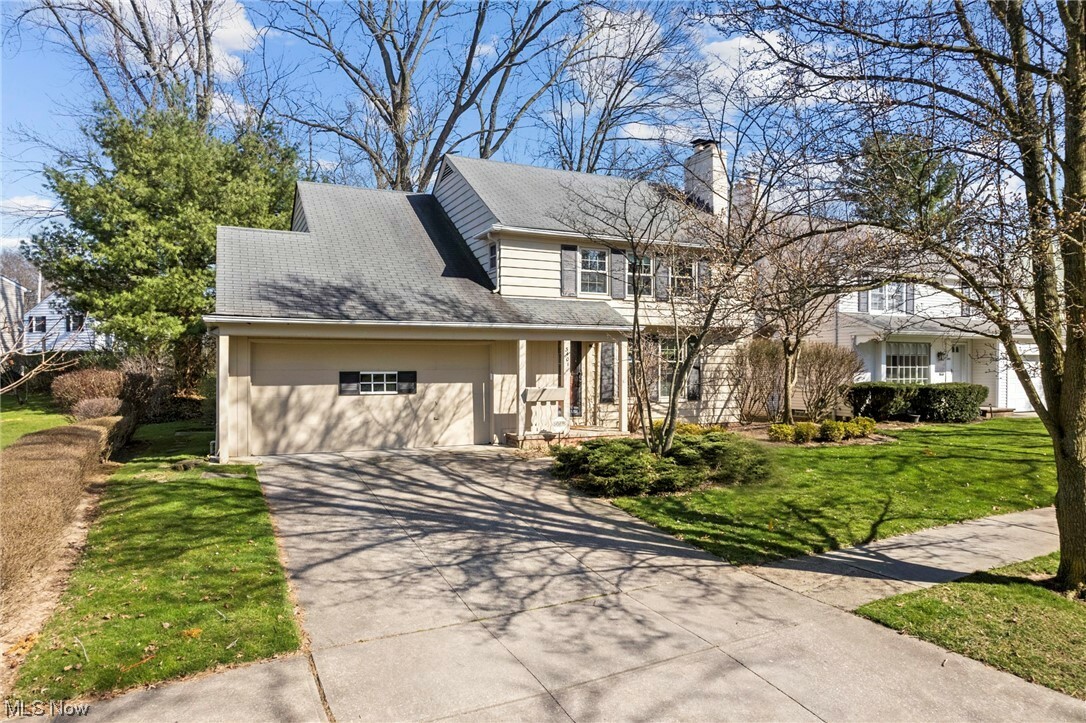 Property Photo: 3401 Helen Road OH 44122