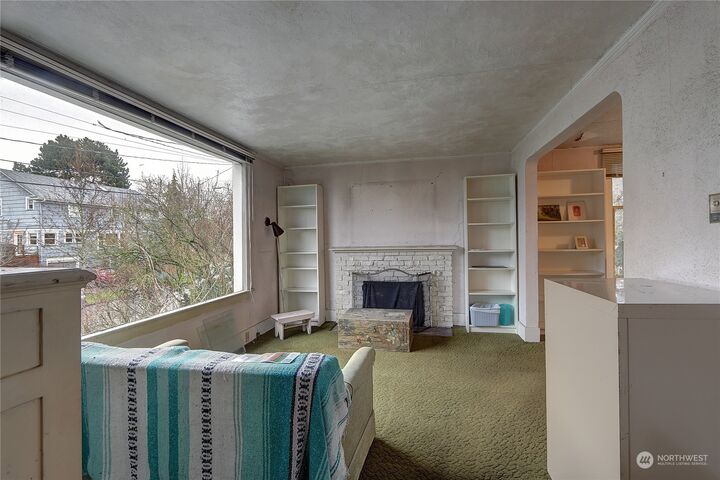 Property Photo:  147 NE 51st Street  WA 98105 