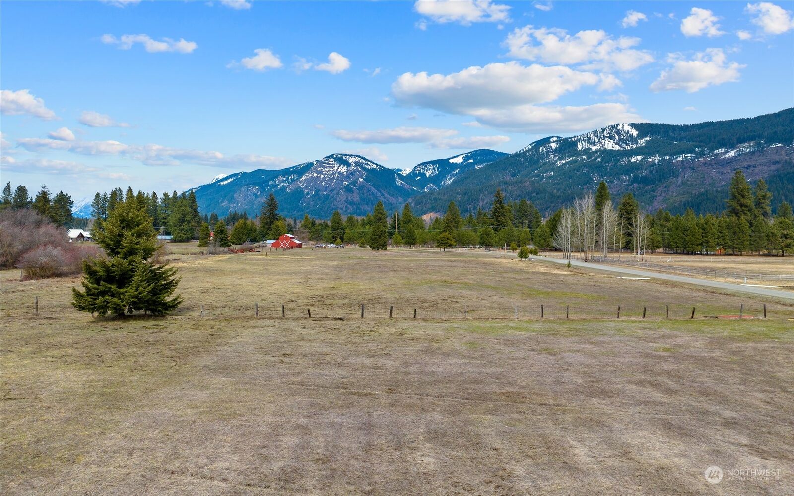 MLS#2055074: 0 Iron Horse Rd, Easton, WA 98925