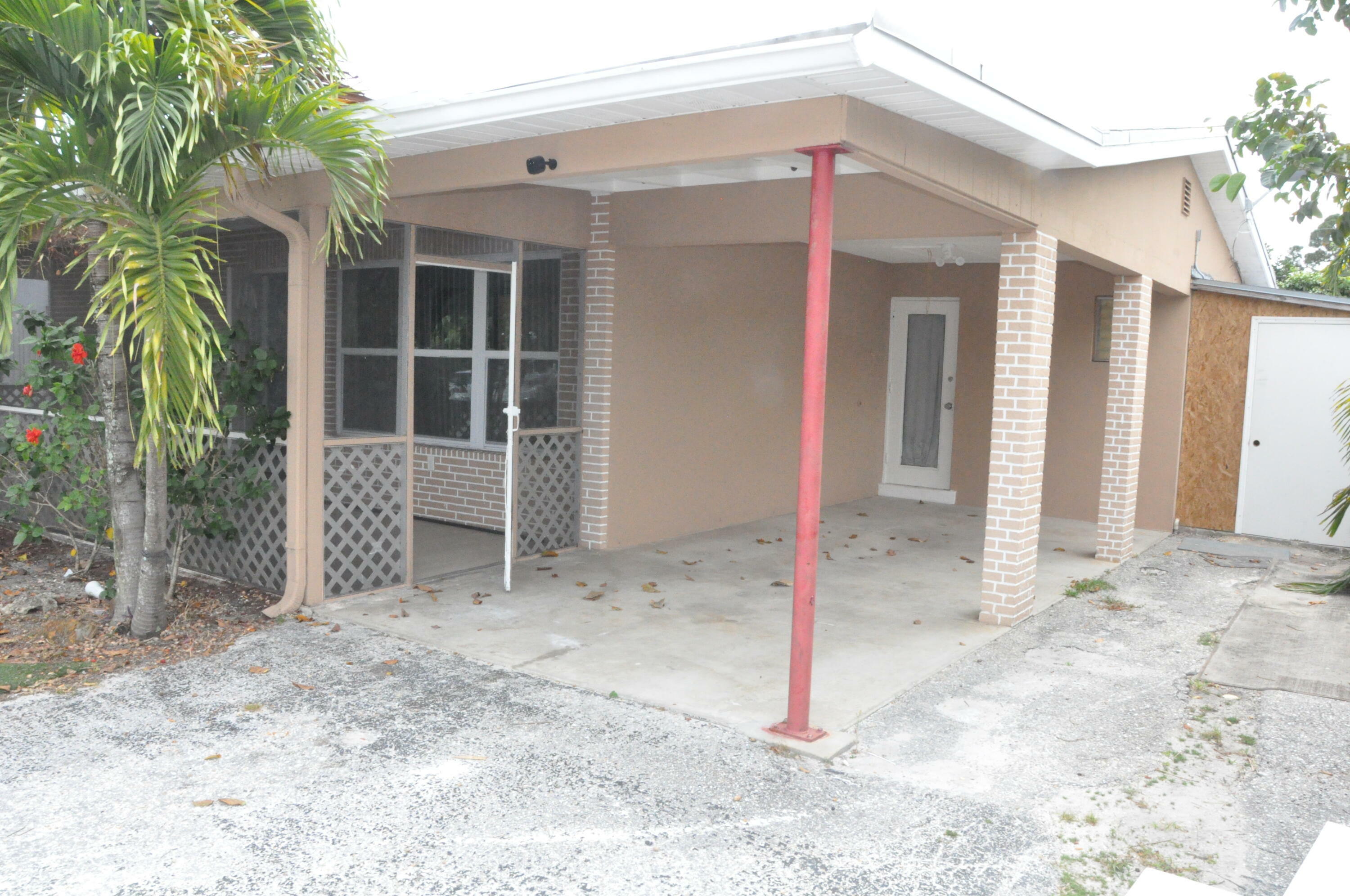 Property Photo:  4344 Kent Avenue 2  FL 33461 