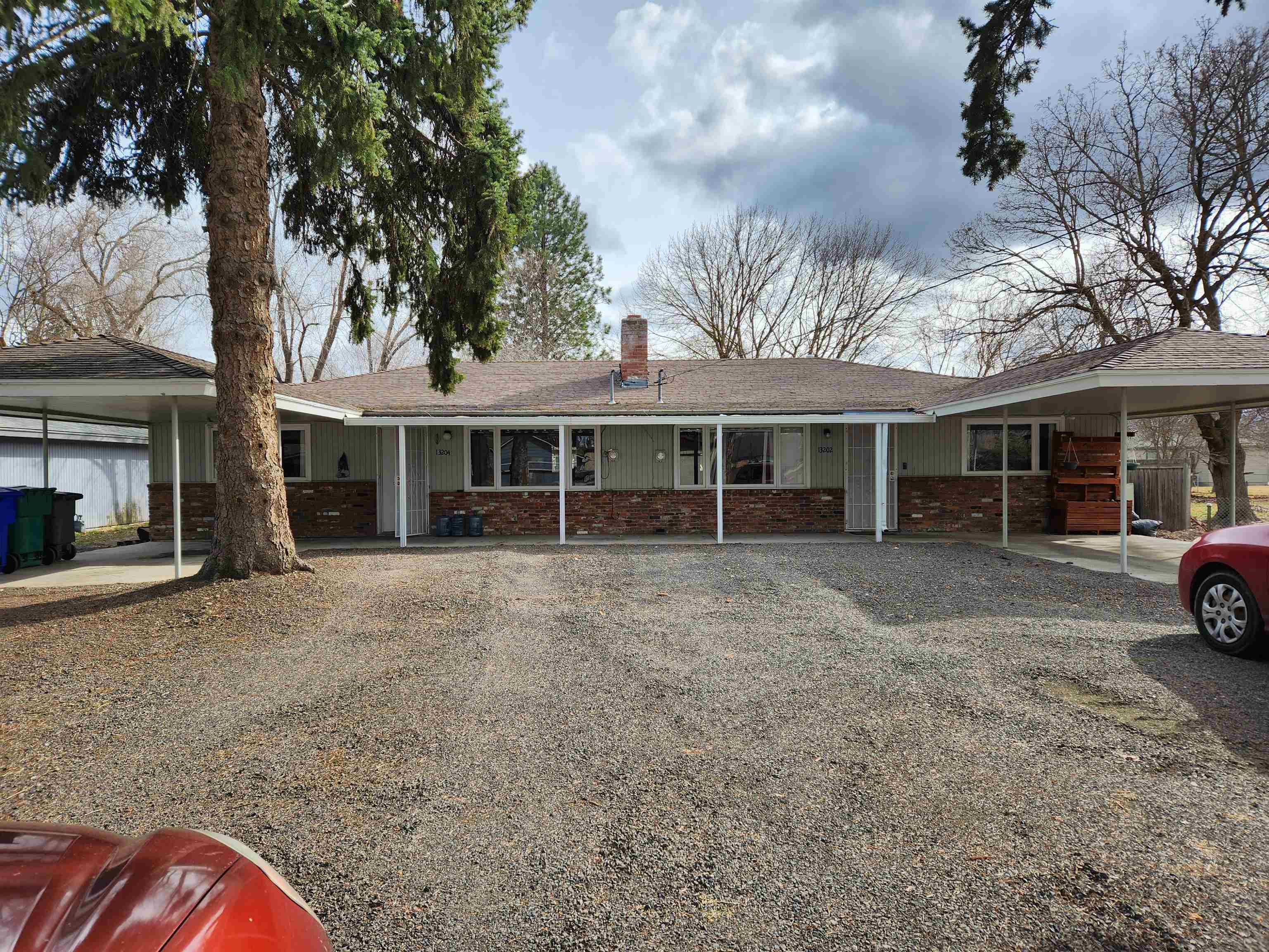 Property Photo: 13202 E 4th Ave 13204 E 4th Ave WA 99216