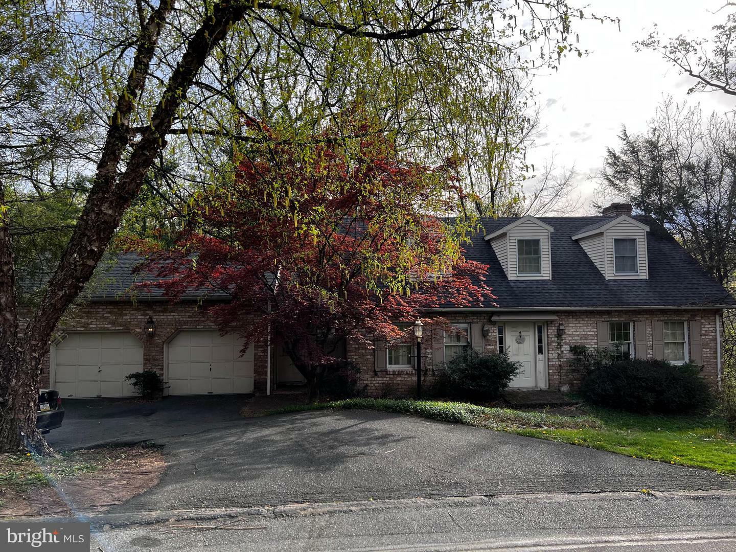 2 Pine Tree Drive  New Cumberland PA 17070 photo
